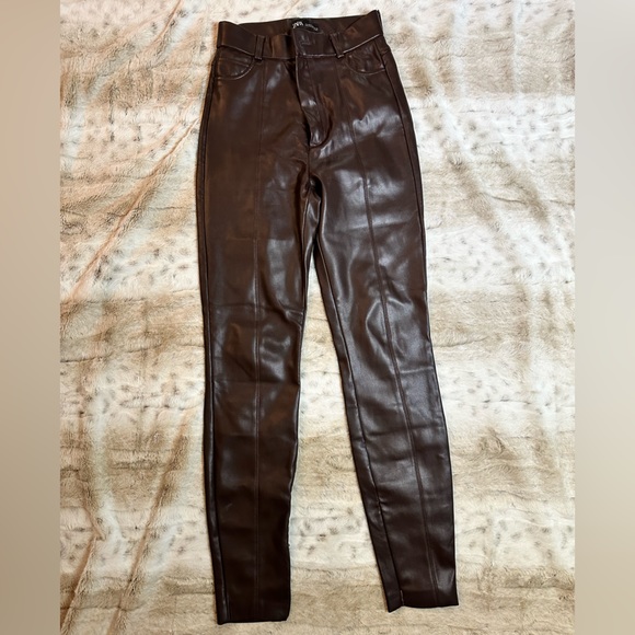 Zara Vegan Leather Pants with ankle slits - Picture 4 of 4